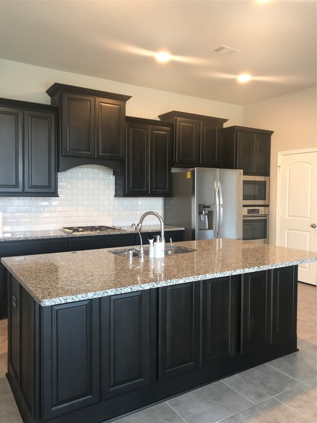 Photo - 23826 Via Viale Dr