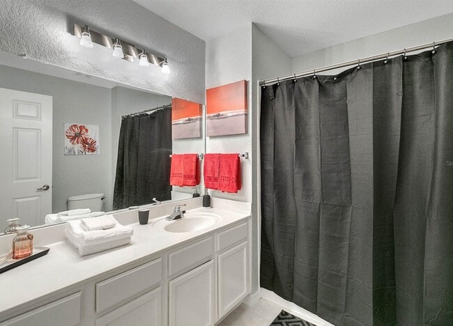 Photo - 4561 Yellowgold Rd E