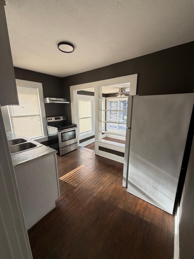 Photo - 4334 Polk St Unit 3