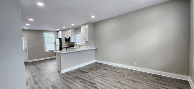 Photo - Brand new rehab luxury coach house in Albany Park Unit C
