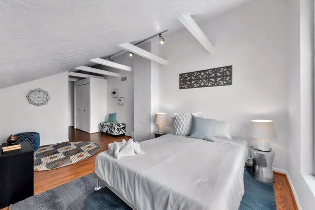 962 Pavilion St Unit SI FL2-ID1234676P