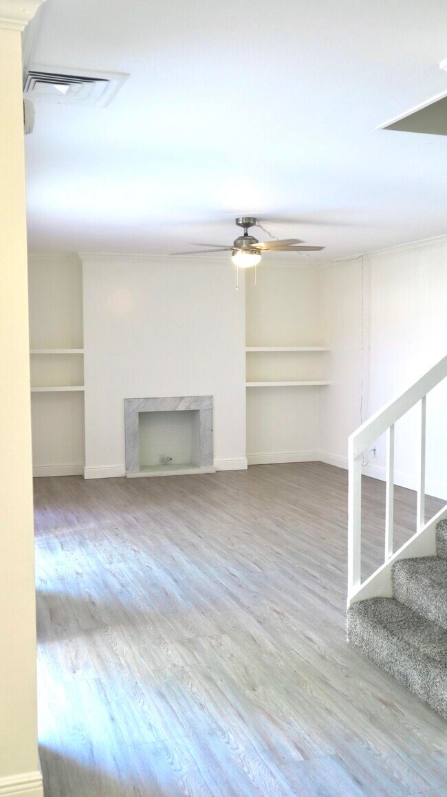 Photo - 194 Lake Arbor Dr