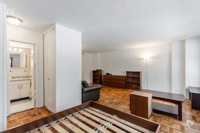 Photo - 96 Fifth Avenue-2F Unit 2F