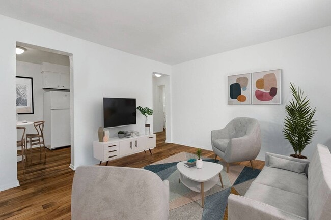 Photo - Frederick Gardens