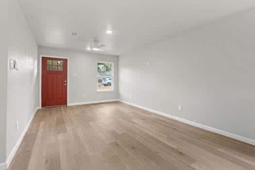 3905 Orlando Ct