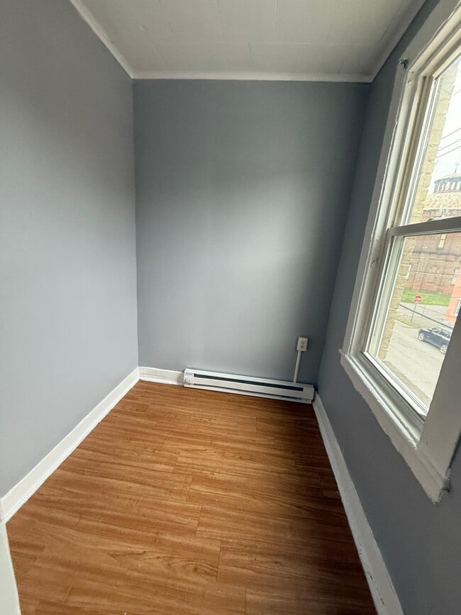 120 Jefferson St Unit 3