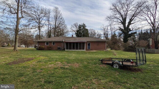 Photo - 6606 Belleview Dr