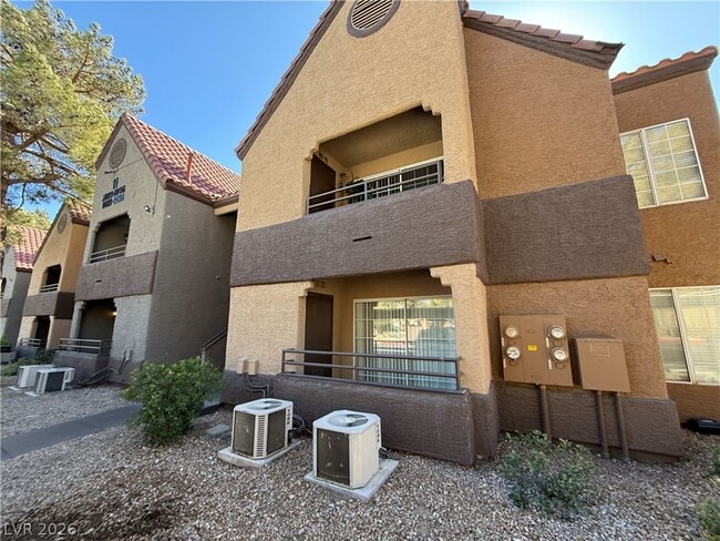 Building Photo - 2200 S Fort Apache Rd Unit 2095