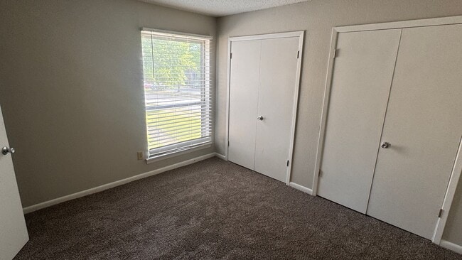 Photo - Spacious 2-Bedroom Home in Memphis - Comfort & Convenience!