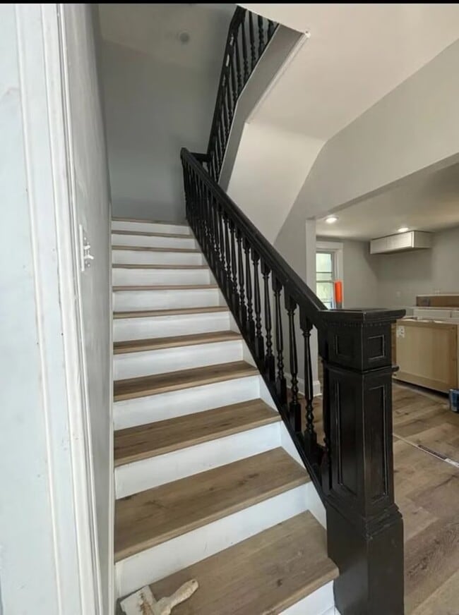 Photo - 2752 Enslin St