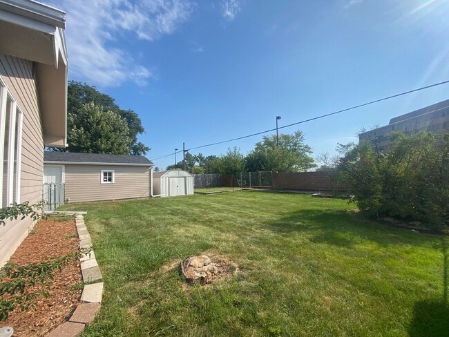 Photo - Huge Urbandale Home with Fenced In Back Yard!