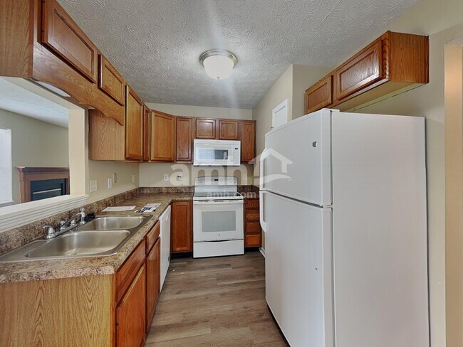 Photo - 6763 Wimbledon Dr