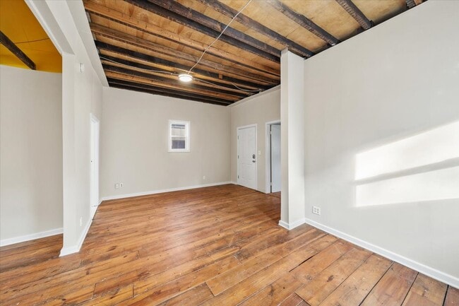 Photo - 1822 Holly St