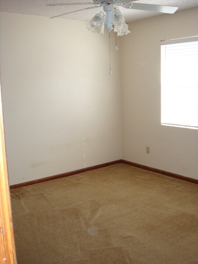2406 Bemiss Rd Unit 7