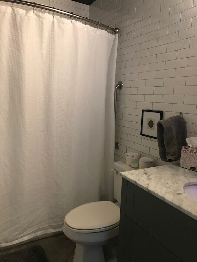 Photo - 730 NW Naito Pkwy Unit E4