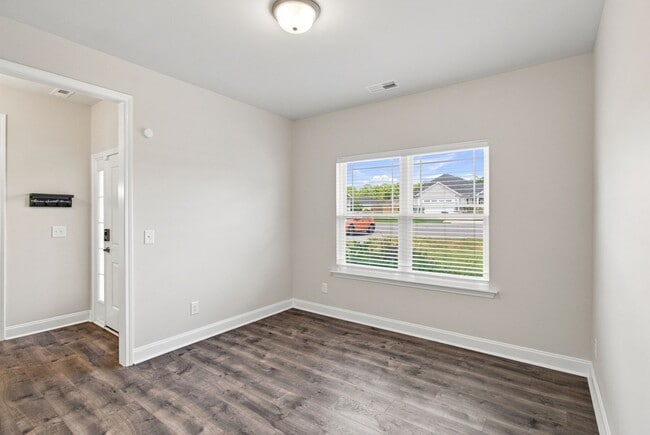 110 Isleworth Ct