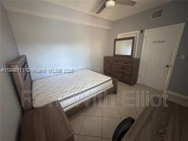 Photo - 7085 Nova Dr