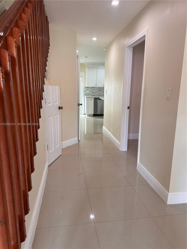 Photo - 7075 NW 173rd Dr