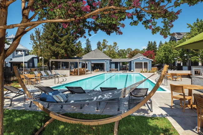 Building Photo - Bell Almaden Rental