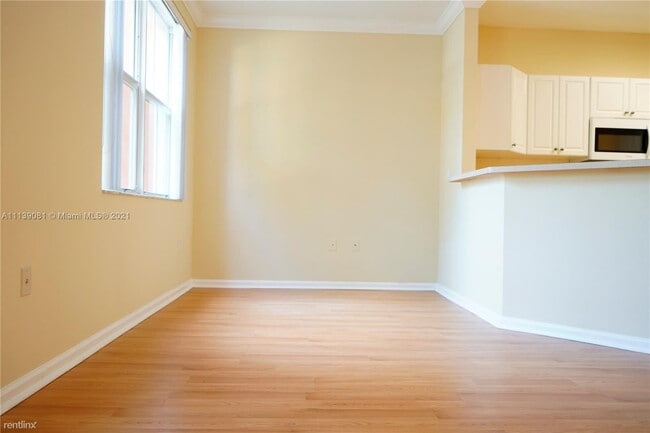 Photo - 1 br, 1 bath Condo - 4508 SW 160th Ave 450...