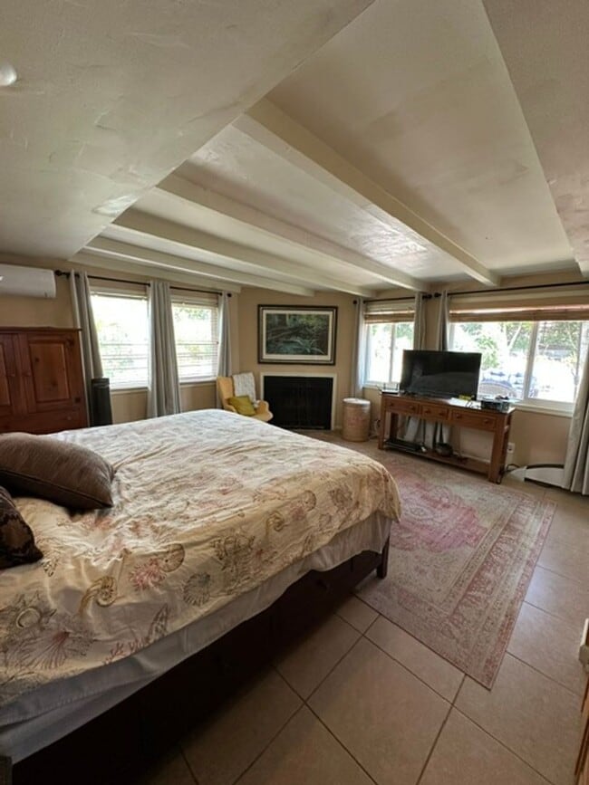 Photo - Large Furnished in-law- Fire Mountain