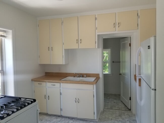 104 Mason St Unidad 3