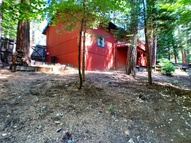 Building Photo - 6210 Kokanee Ln Rental