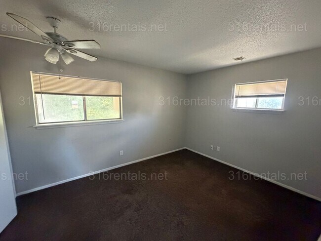Photo - $850- 2 bed 1 bath - Townhomes