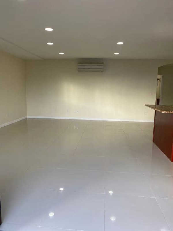 Photo - 3486 Paalea St