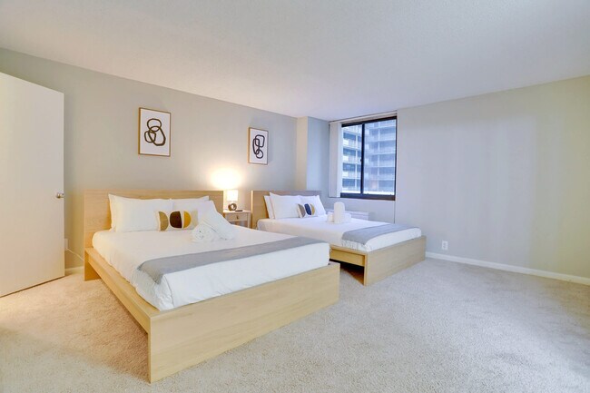 Photo - 320 23rd St S Unit FL4-ID1022500P