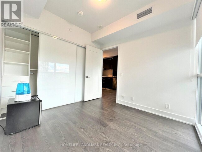 Photo - 11 Lillian St Unit 1105