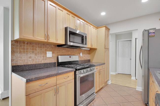 Photo - 8970 N Parkside Ave Unit 418