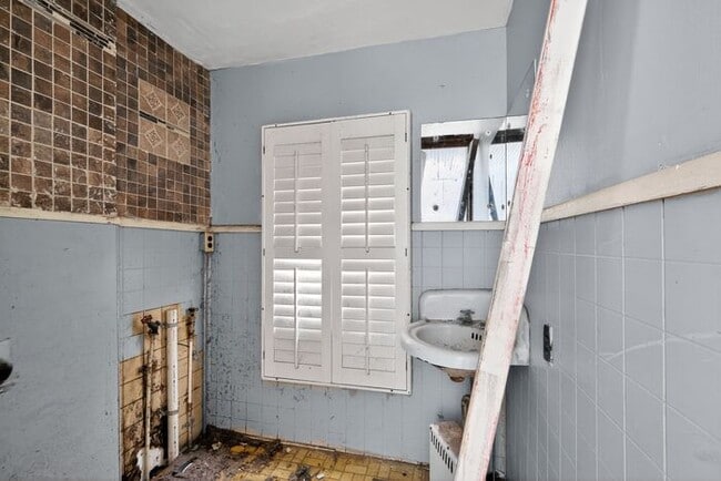 Photo - 322 Arlington Ave