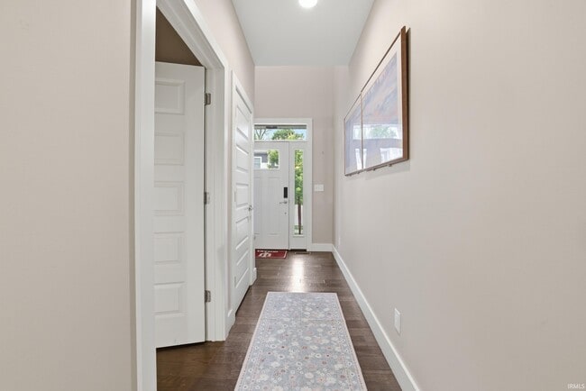 Photo - 4315 N Cypress Ln