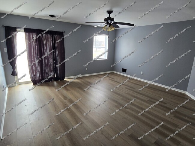 Photo - Updated 2 Bedroom Townhome