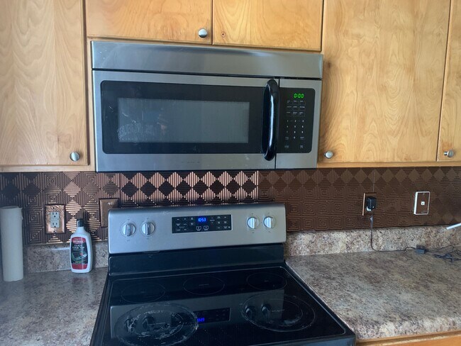 Photo - 702 Grove Ave Unit 702