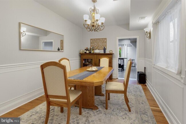 Photo - 920 S 16th St