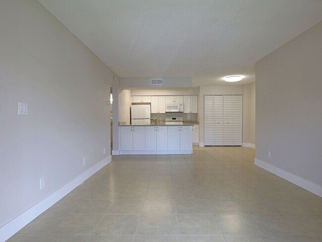 Photo - Mystic Gardens 5313-1304 Unidad 5313 Summerlin Rd 1304 Fort Myers, FL 33919