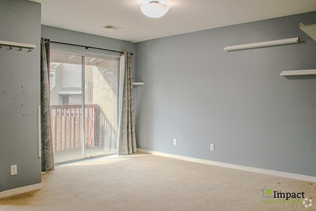 Building Photo - 5300 E Cherry Creek S Dr Rental