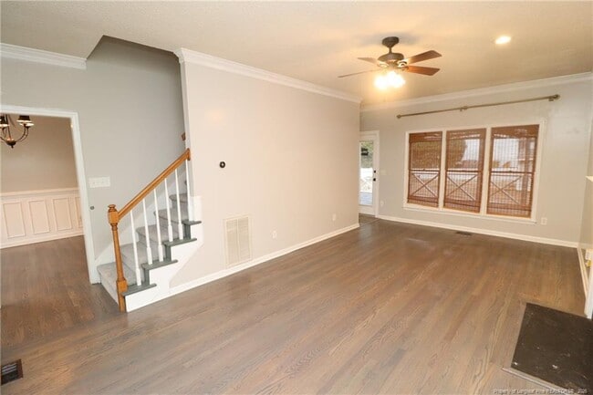 Photo - 2704 Thurrock Dr