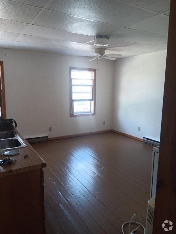 Building Photo - 309 1/2 W High St Rental