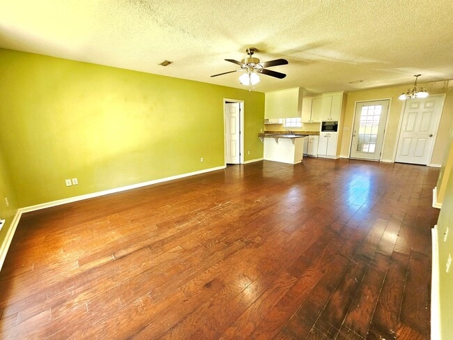 Photo - 206 Paulk Rd