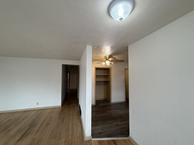 Photo - 4042 N 100th St