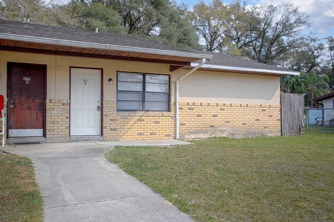 2/2 in DeLand, close to 17-92, $1,400/month - 2/2 in DeLand, close to 17-92, $1,400/month House