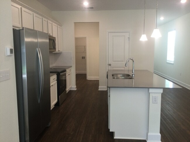 Photo - 29542 Cedar Waxwing Dr