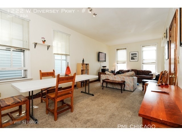1222 W Diversey Pkwy Unit 1