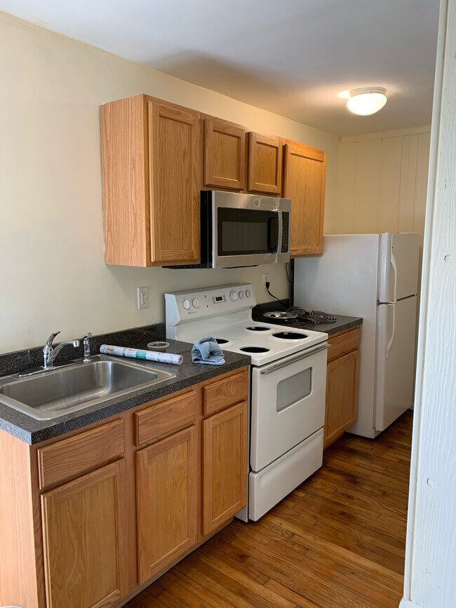 Photo - 49 DuPont Pl Apartments Unit 49