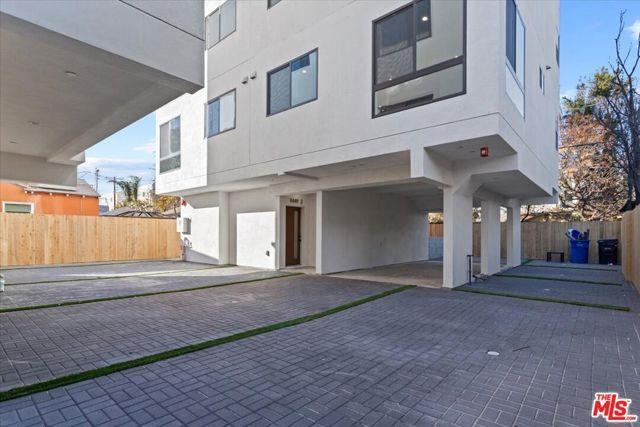 Photo - 11447 Cumpston St Townhome