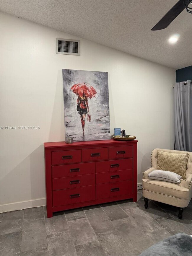 Photo - 15120 SW 141st Pl