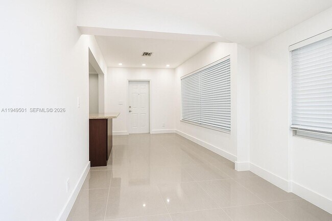 Photo - 2806 Taylor St Unit A